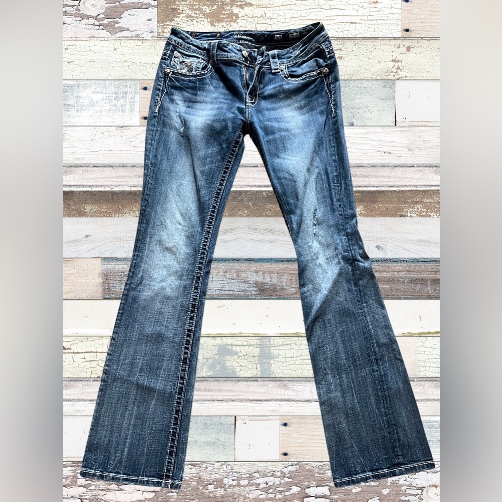 Women’s Miss Me Bootcut Jeans Size 30